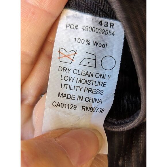 Calvin Klein Men's Gray 2 Piece Set Pinstripe Wool Jacket & Pant Suit Size 43R - Picture 6 of 8